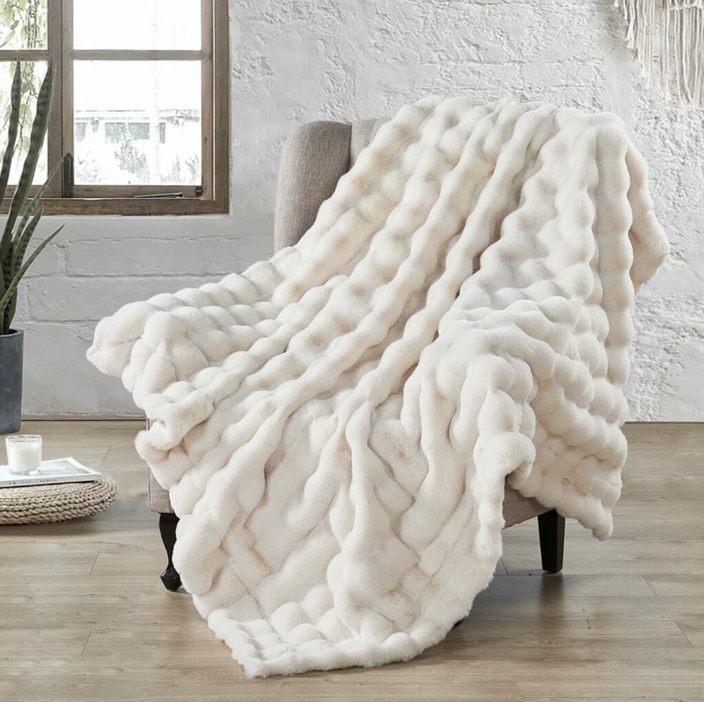 Luxury faux fur fluffy blanket from Etsy star seller